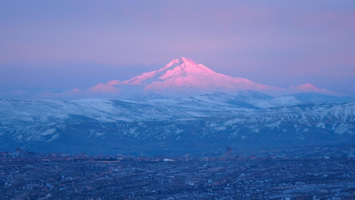 Erciyes' gece düşerken