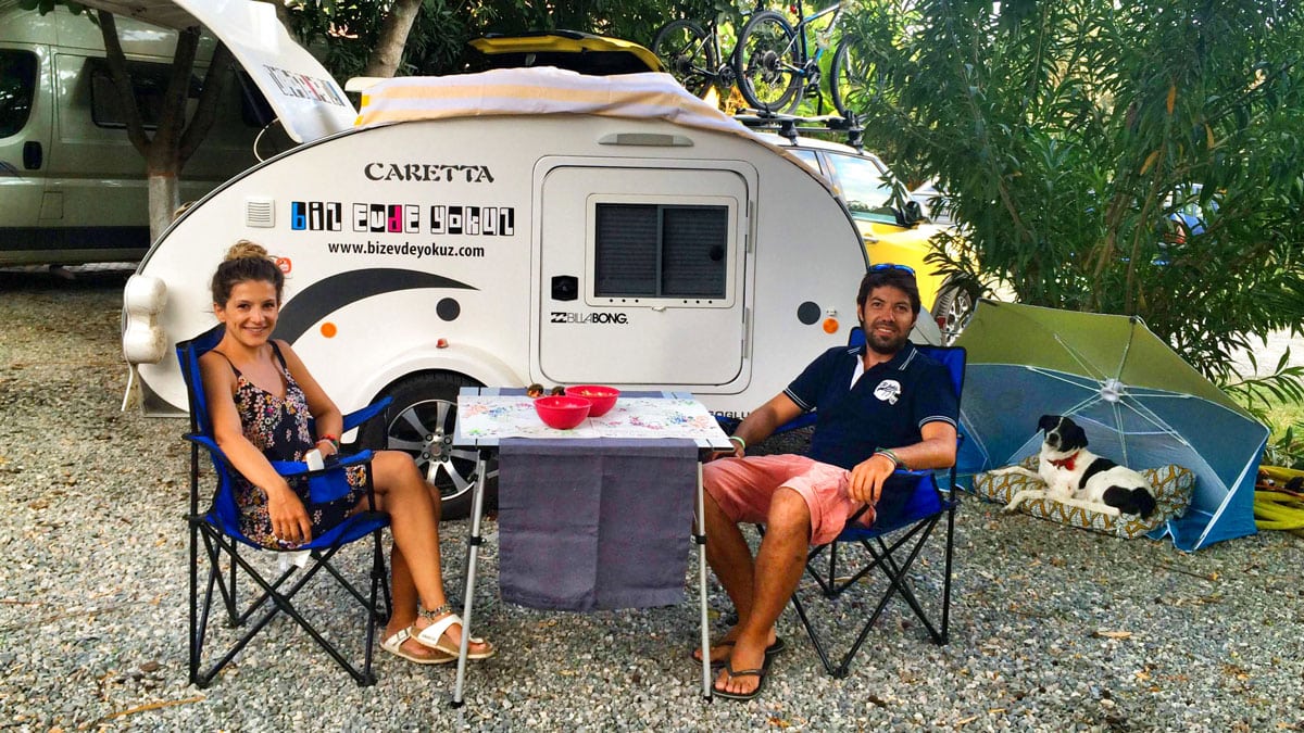 karavan-biz-evde-yokuz