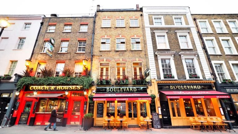 LONDRA PAHALIYSA BİZİM DE EKONOMİK GEZİ REHBERİMİZ VAR